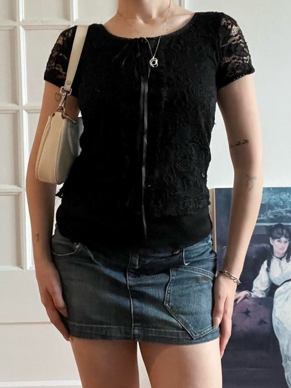 Size Medium Black Marie Claire Lace Tshirt